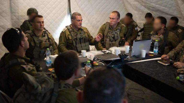 Ο Αρχηγός του Γενικού Επιτελείου των Ισραηλινών Ενόπλων Δυνάμεων σε συνάντηση με στρατιωτικούς