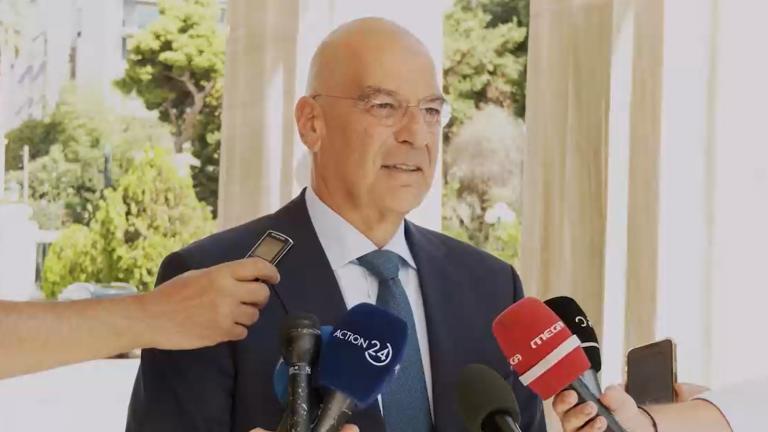 νικος δενδιας