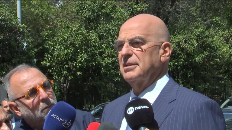 νικος δενδιας