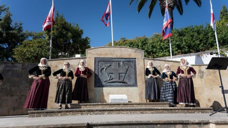 σπετσες