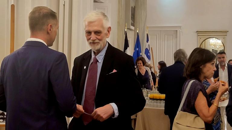 γαλλικη πρεσβεια εκθεση