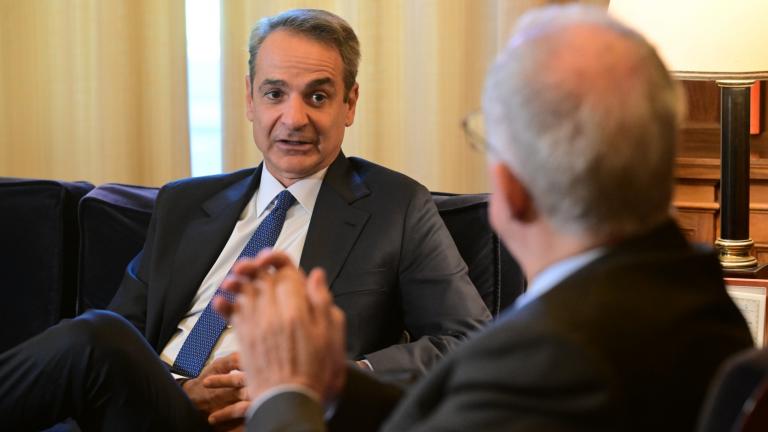 Μητσοτάκης: Μειώνουμε φόρους, αυξάνουμε μισθούς, στηρίζουμε την οικογένεια – Κάθε χρόνο θα επιστρέφουμε το πλεόνασμα στην κοινωνία