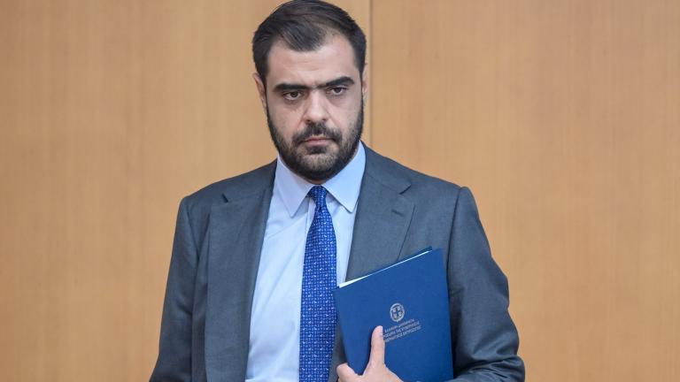 παυλος μαρινακης