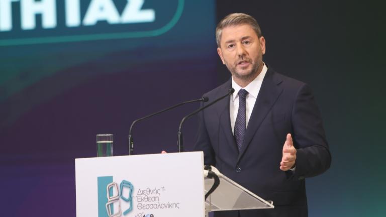 Ανδρουλάκης από ΔΕΘ: Ζητά εκλογές για «πολιτική αλλαγή» - Παρουσίασε το πρόγραμμα του ΠΑΣΟΚ