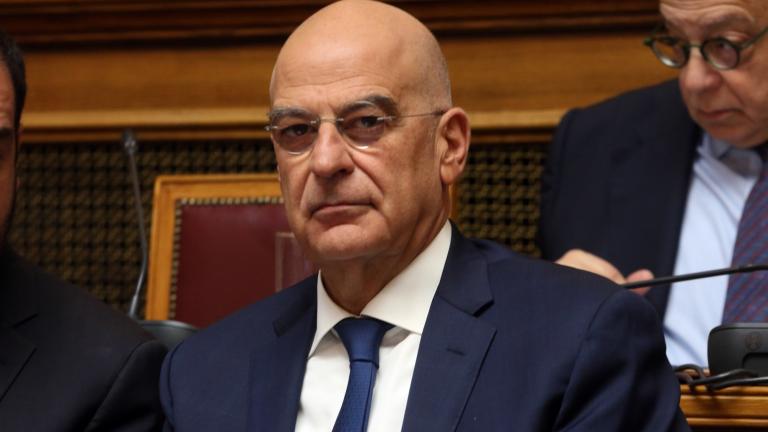 νικος δενδιας