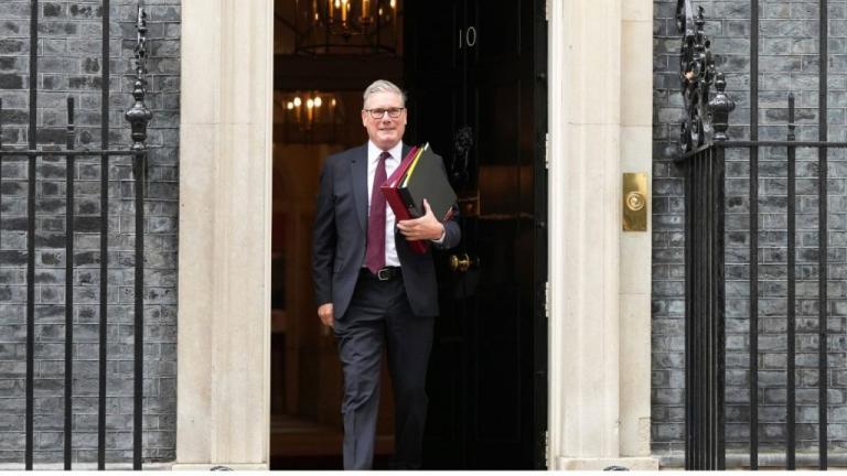 ανασχηματισμος βρετανια