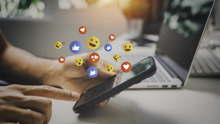 social media 