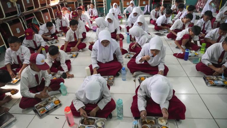 ινδονησια μαθητες