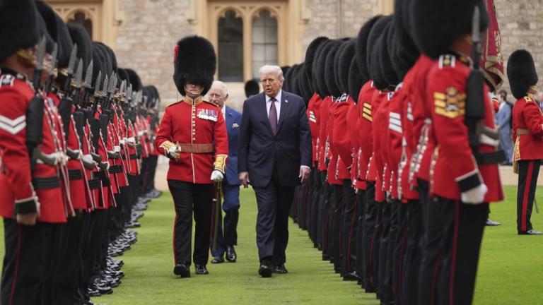 ο τραμπ στην αγγλια
