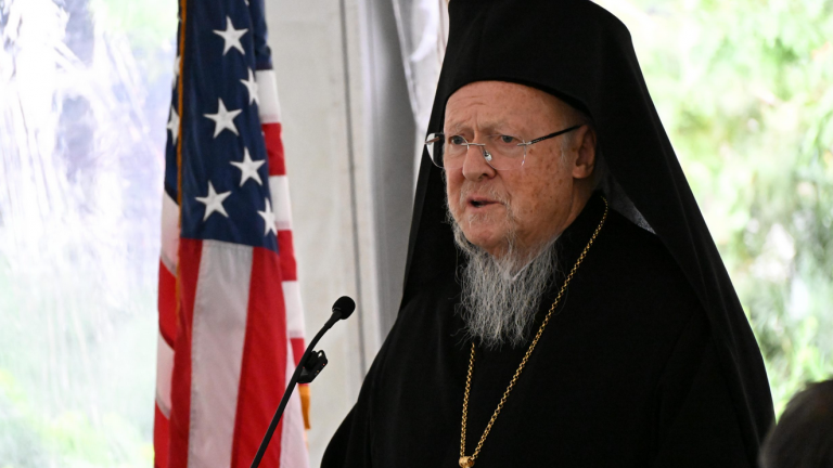 Πατριάρχης Βαρθολομαίος: Αυστηρή προειδοποίηση για τους κινδύνους του εθνικισμού στη θρησκεία και έκκληση για διάλογο