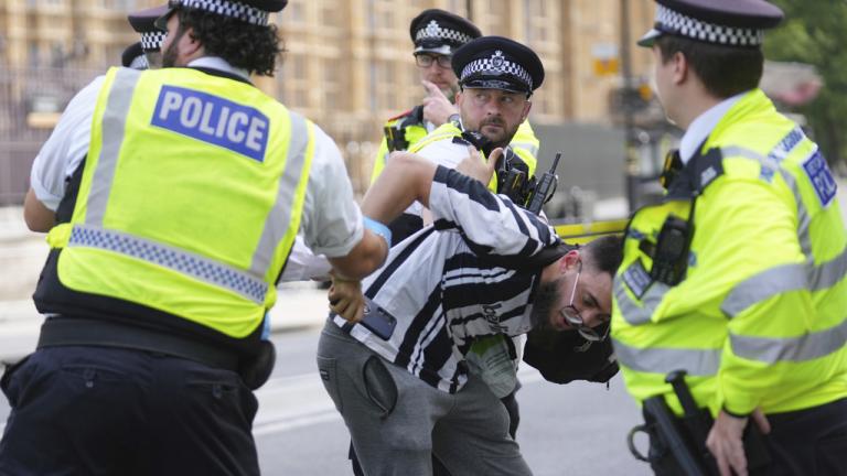 βρετανικη αστυνομια