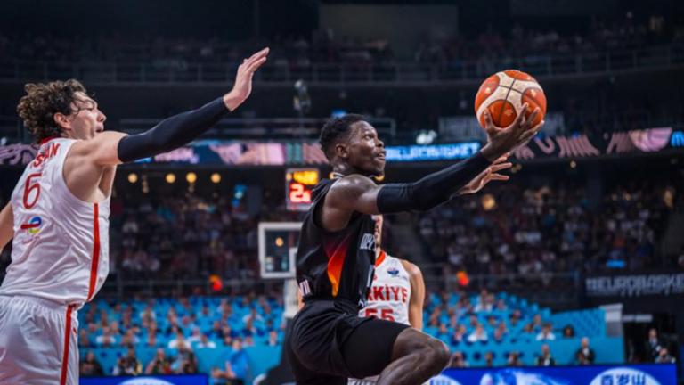 Τουρκία-Γερμανία 83-88: Στον ευρωπαϊκό θρόνο τα «πάντσερ»