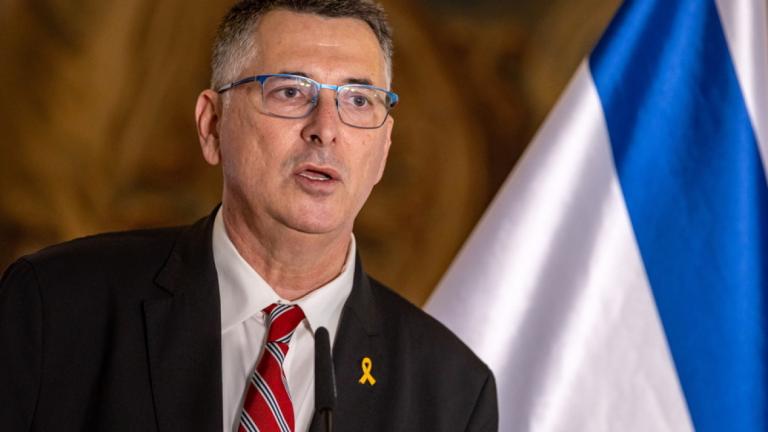 γκιντεον σααρ