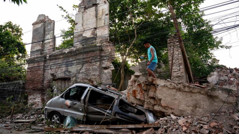 Φιλιππίνες: Πέντε νεκροί από τον σεισμό των 6,9 βαθμών
