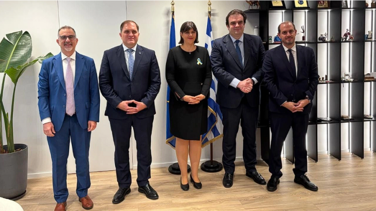 κοβεσι υπεθο