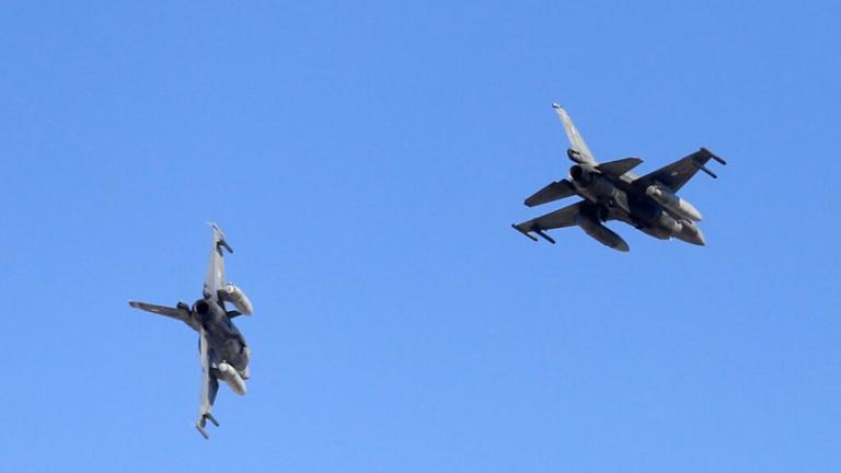 ελληνικα f16