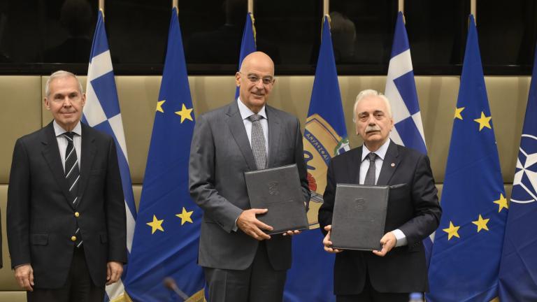 δενδιας ερυθρος σταυρος