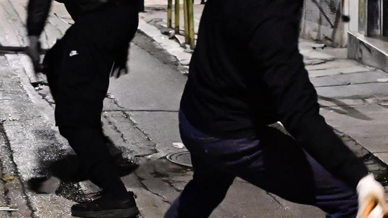 αιματηρη συμολοκη