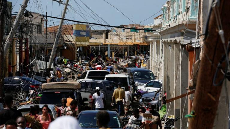 τυφωνας μελισσα