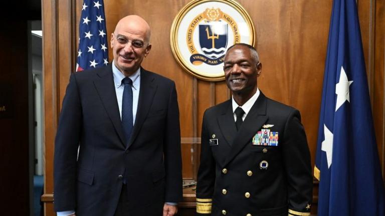 Ν.Δένδιας: Επίσκεψη στο φημισμένο Κολλέγιο Ναυτικού Πολέμου του Αμερικανικού Ναυτικού