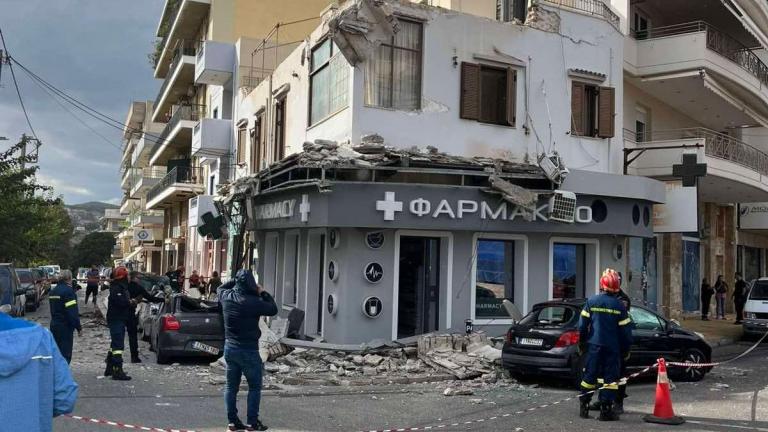 επεσε μπαλκονι