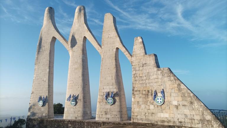 μνημειο ζαλογγου