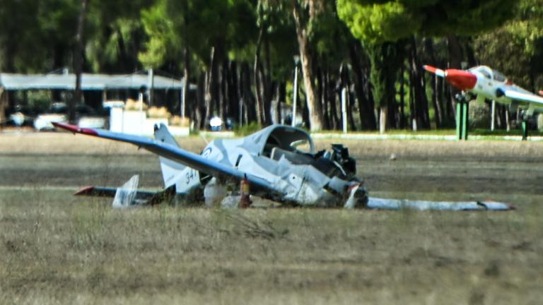 ΓΕΑ: Επίσημη ανακοίνωση για το πρωινό περιστατικό με το εκπαιδευτικό Ρ2002 στο Τατόϊ – Νοσηλεύονται οι δύο πιλότοι του