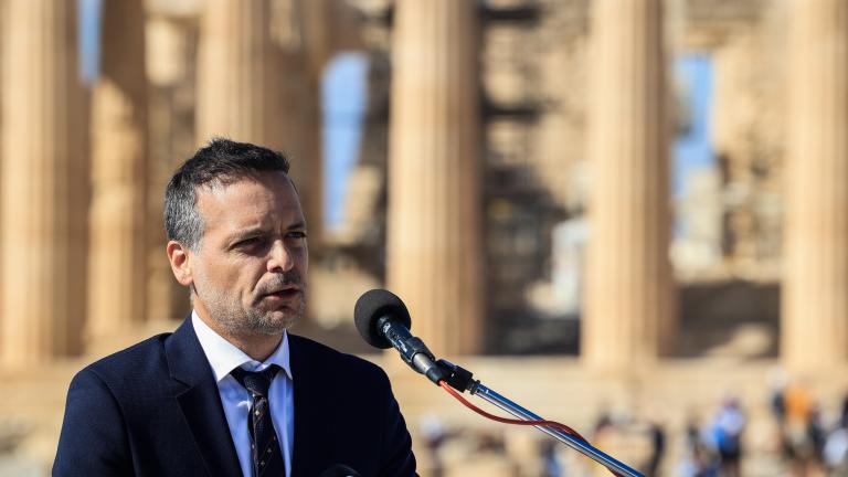 χαρης δουκας 