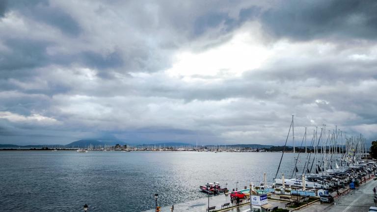 βροχερός καιρός