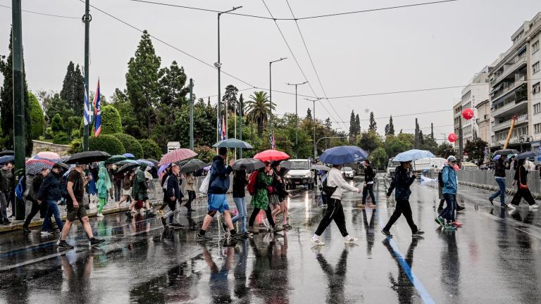 βροχερός καιρός