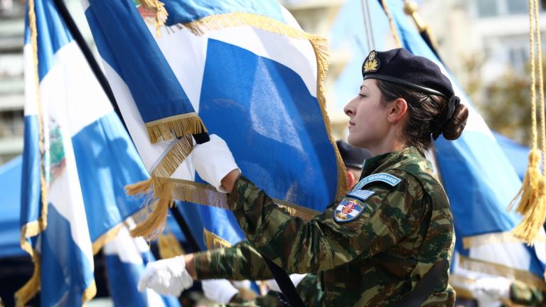 Η Ελλάδα τίμησε το «Όχι» της 28ης Οκτωβρίου – Παρελάσεις σε Αθήνα και Θεσσαλονίκη – Τα μηνύματα της πολιτειακής και πολιτικής ηγεσίας