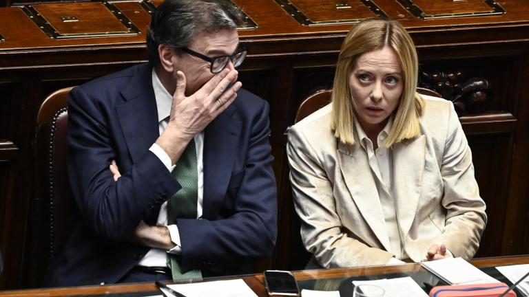 Ο Ιταλός υπουργός Οικονομικών Τζιανκάρλο Τζιορτζέτι με την Τζιόρτζια Μελόν