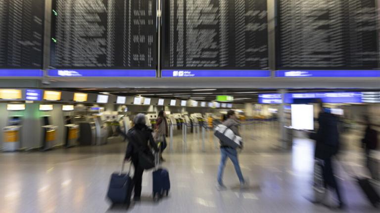 αεροδρομιο μοναχου