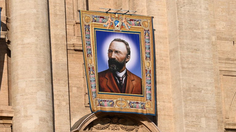 Βατικανό: Αγιοποιήθηκε ο πρώην σατανιστής ιερέας Bartolo Longo