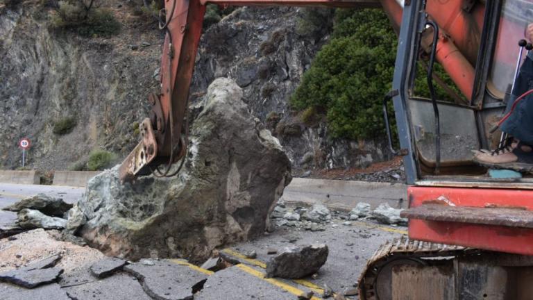 λεσβος βραχος