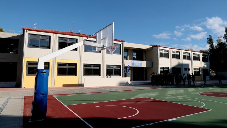 Θάνατος 10χρονης στον Ασπρόπυργο: «Η μαθήτρια δεν γυμναζόταν όταν κατέρρευσε», λέει το υπουργείο Παιδείας