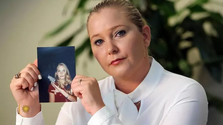 «Με βίασε γνωστός πρωθυπουργός, ήθελε να τον ικετεύω για τη ζωή μου»: Το νέο απόσπασμα από το βιβλίο της Βιρτζίνια Τζιούφρι