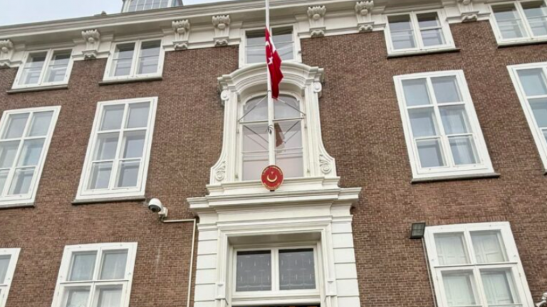 Τουρκική πρεσβεία στη Χάγη