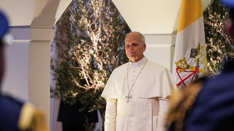 παπας λεων ιδ