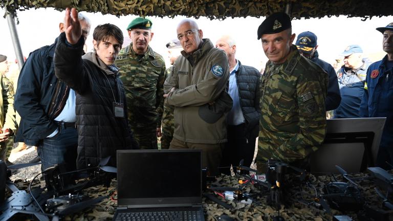 ασκηση με drones