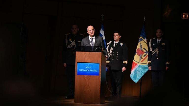 Ν. Δένδιας: «Η οικογένεια δεν είναι ανασταλτικός παράγοντας στην επιχειρησιακή ετοιμότητα των στελεχών των ΕΔ»