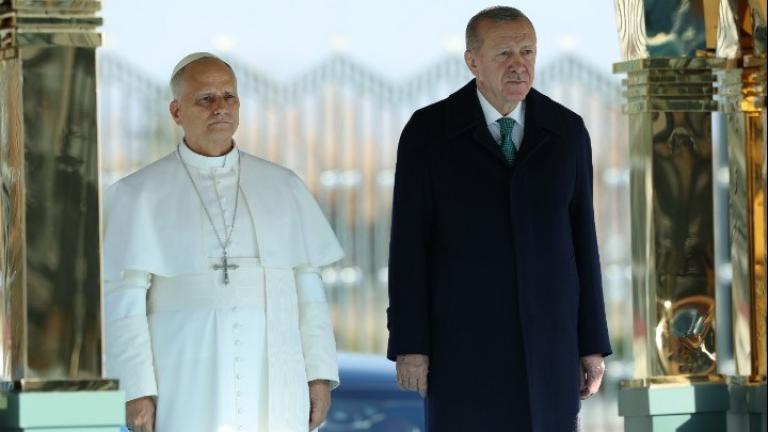 ΕΡΝΤΟΓΑΝ ΠΑΠΑΣ ΛΕΩΝ