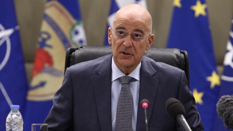 νικος δενδιας