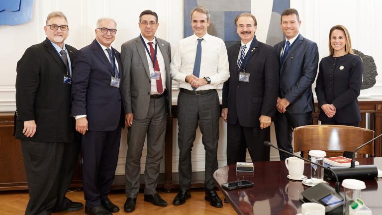 μητσοτάκης και αχεπα