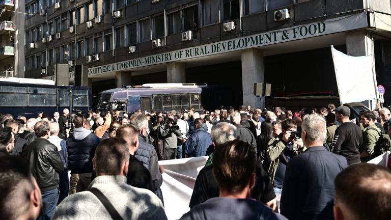 Αγροτικό συλλαλητήριο: Συνάντηση με τον Τσιάρα είχαν εκπρόσωποι των αγροτών — Πληρωμές ΟΠΕΚΕΠΕ και η ευλογιά των αιγοπροβάτων στο επίκεντρο