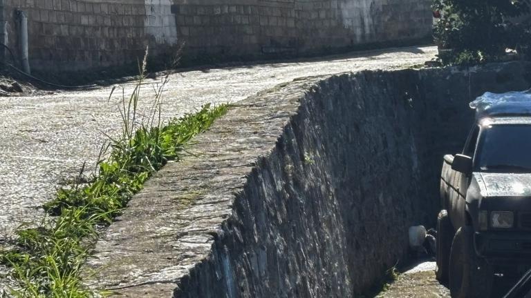 μαντρα που επεσε το 3χρονο