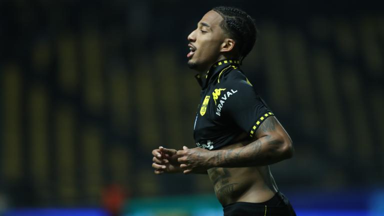 Άρης-ΑΕΛ 2-1: Την ξέρανε στο φινάλε