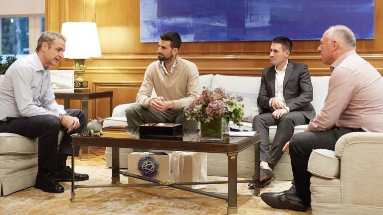 μητσοτάκης και τζοκοβιτς