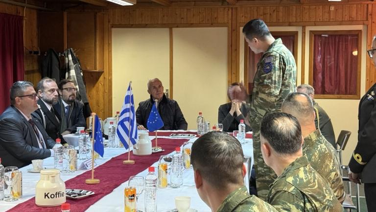 Θ. Δαβάκης: Στην ετήσια Σύνοδο των Υπουργών Αμύνης των κρατών της Ν.Α. Ευρώπης, στο Σεράγεβο