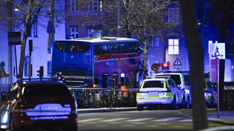 Τραγωδία στην Στοκχόλμη: Λεωφορείο έπεσε σε στάση – Αναφορές για πολλούς νεκρούς